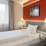 Western Centre Hotel