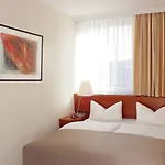 Western Centre Hotel