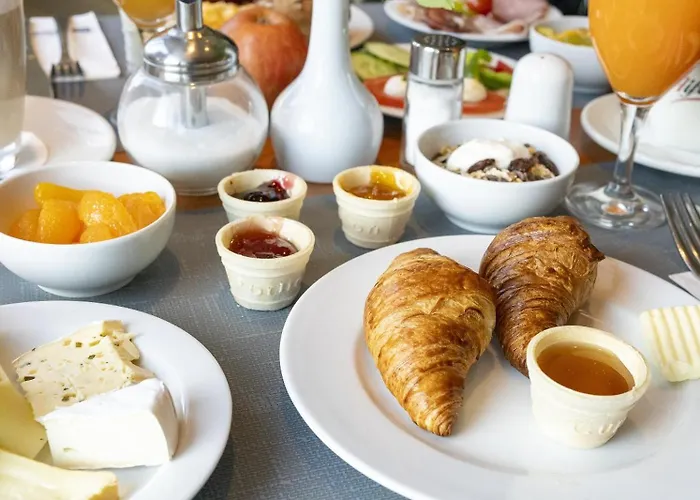 Western Centre لبسيا