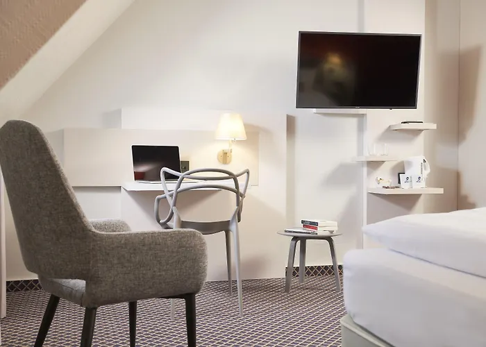 فندق Western Centre لبسيا