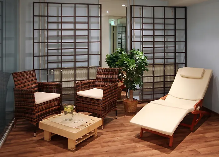 Western Centre 4* لبسيا