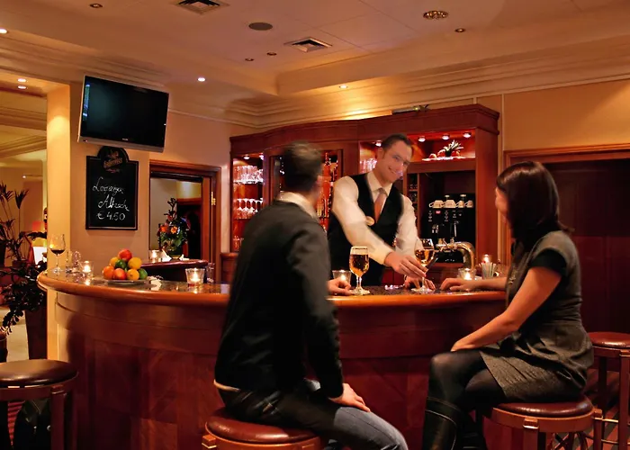 فندق Western Centre