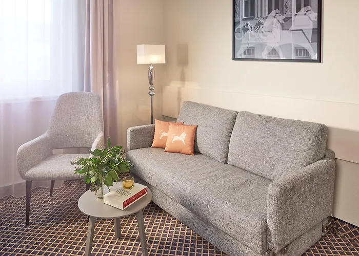 Western Centre لبسيا