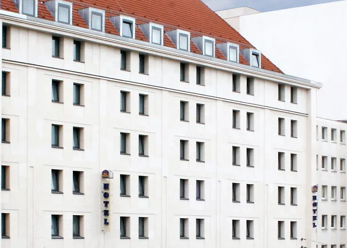 فندق Western Centre