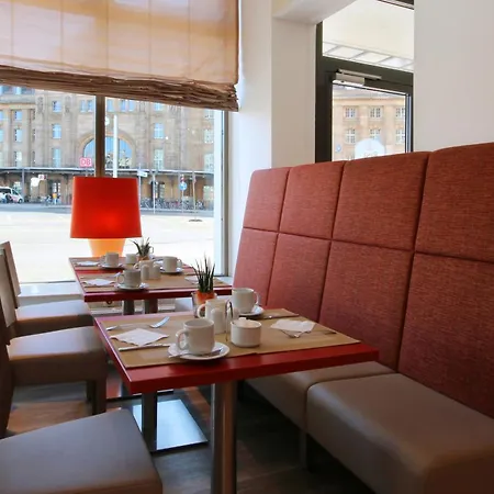 Western Centre Hotel 4*