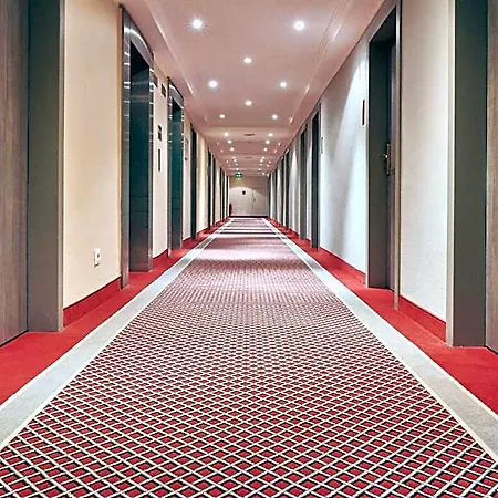 Western Centre 4*