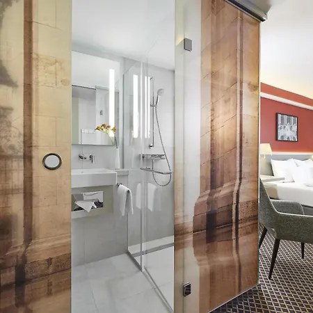 Hotel Western Centre 4*